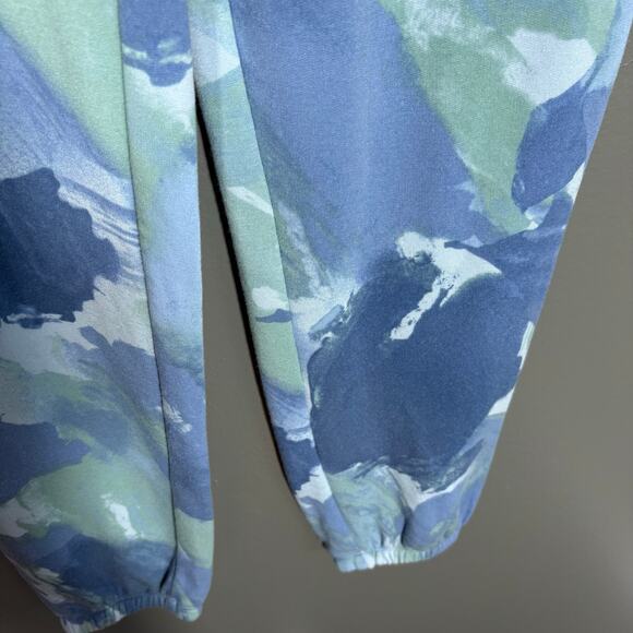Athleta Girl Blue Tie Dye Warm Up Jogger Pants - XL/14 - Loungewear Athleisure - Picture 3 of 6